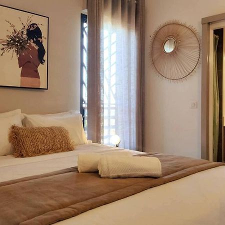 Sunbliss Appartement Saint-Gilles Les Bains Exterior photo