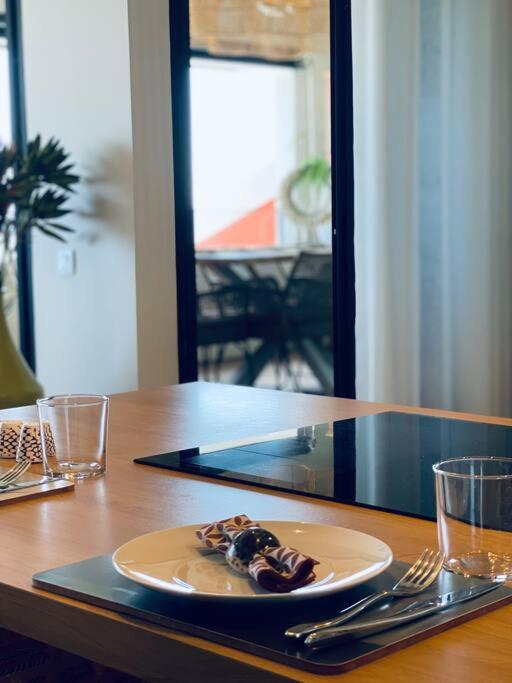 Sunbliss Appartement Saint-Gilles Les Bains Exterior photo