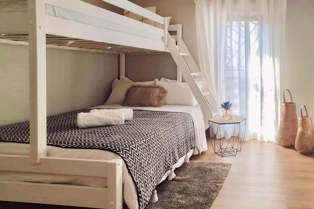 Sunbliss Appartement Saint-Gilles Les Bains Exterior photo